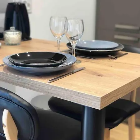 Maisonnette Avec Terrasse Apartament