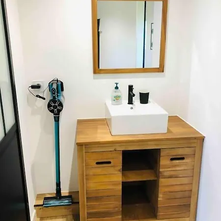 Apartament Maisonnette Avec Terrasse Argences