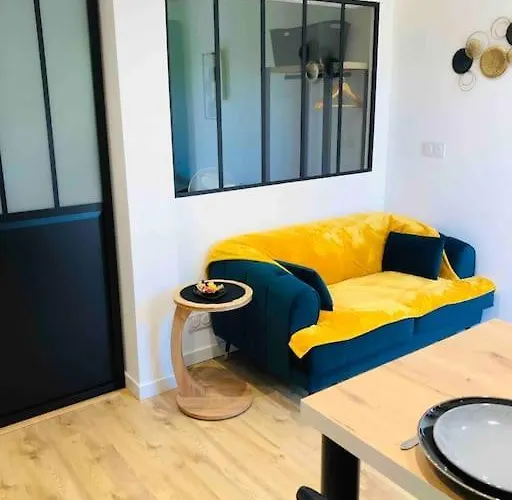 Maisonnette Avec Terrasse Lägenhet Argences