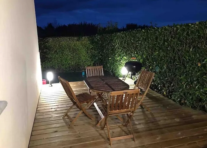 Maisonnette Avec Terrasse Lägenhet Argences